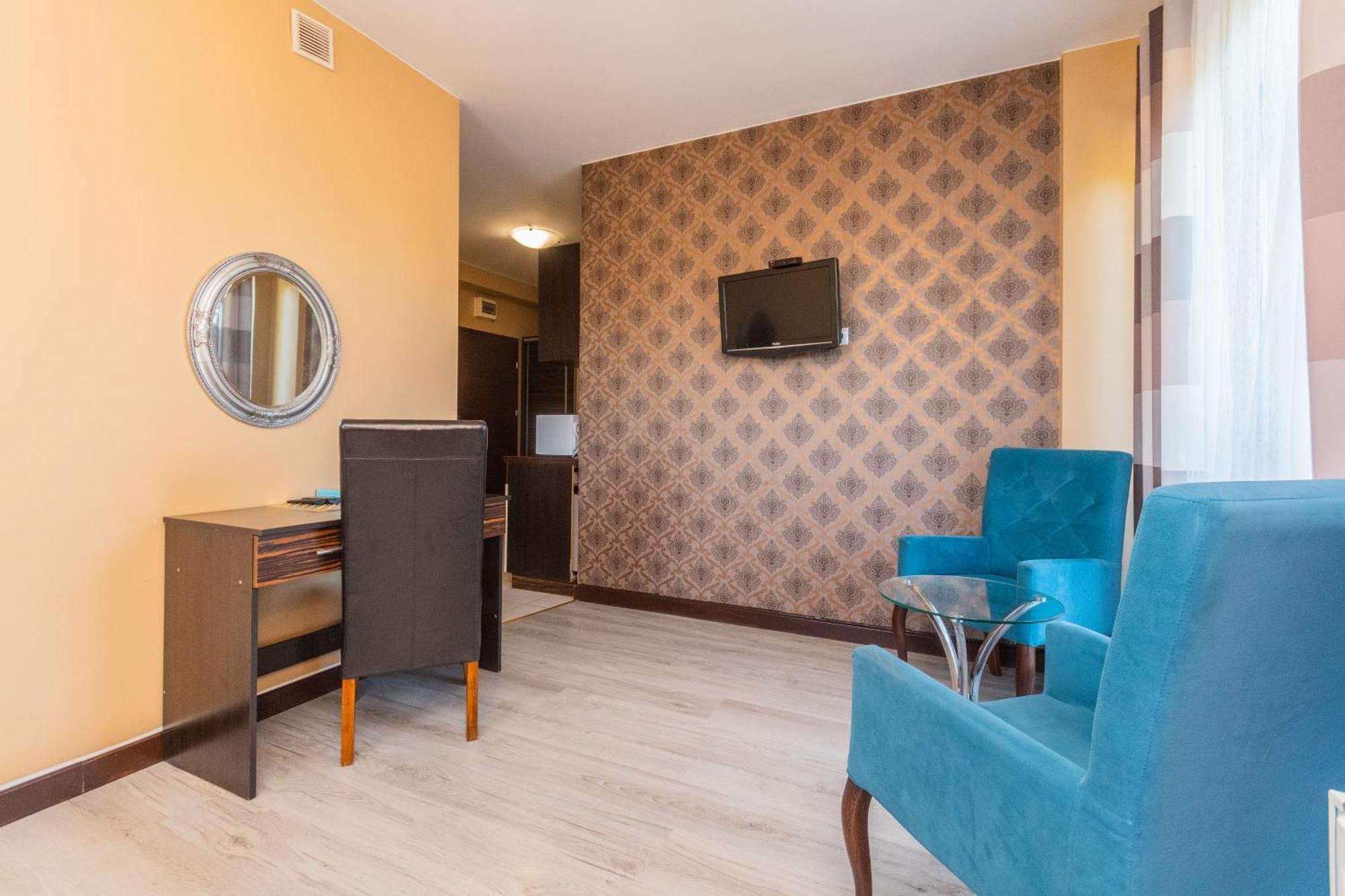 Sztutowo Lazurowy Dwor - Apartamenty Oraz Pokoje Z Basenem I Parkingiem Zimmer foto